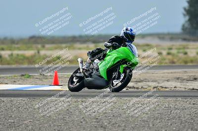 media/Apr-18-2025-TrackDaz (Fri) [[45f5874c44]]/B Group/Session 2 (Turn 7)/